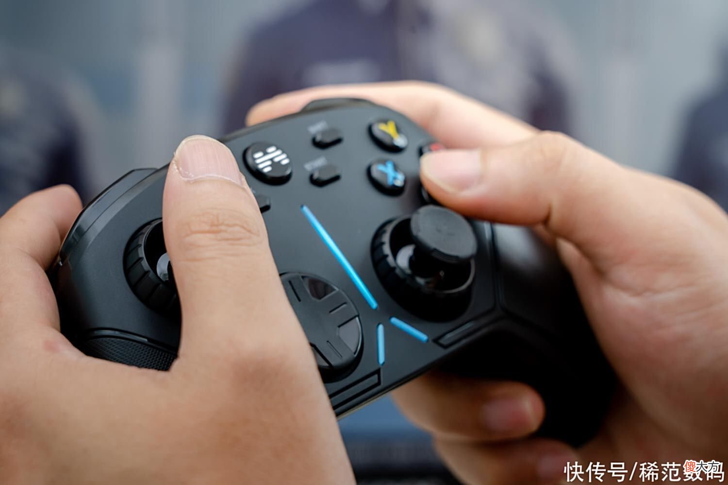 【游戏迷】北通阿修罗3S游戏手柄评测：电竞级的操作体验，玩游戏轻松上手