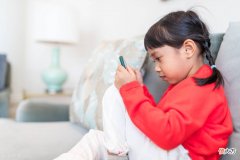 孩子总是玩游戏 孩子老是玩游戏