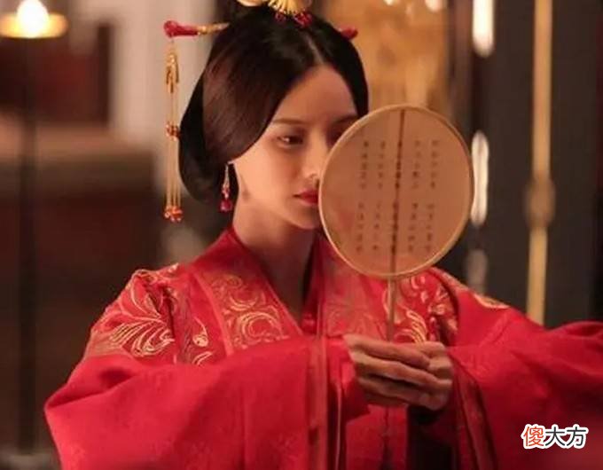 【历史故事】品德容貌都排三国第一的甄宓，为何死相那么难看