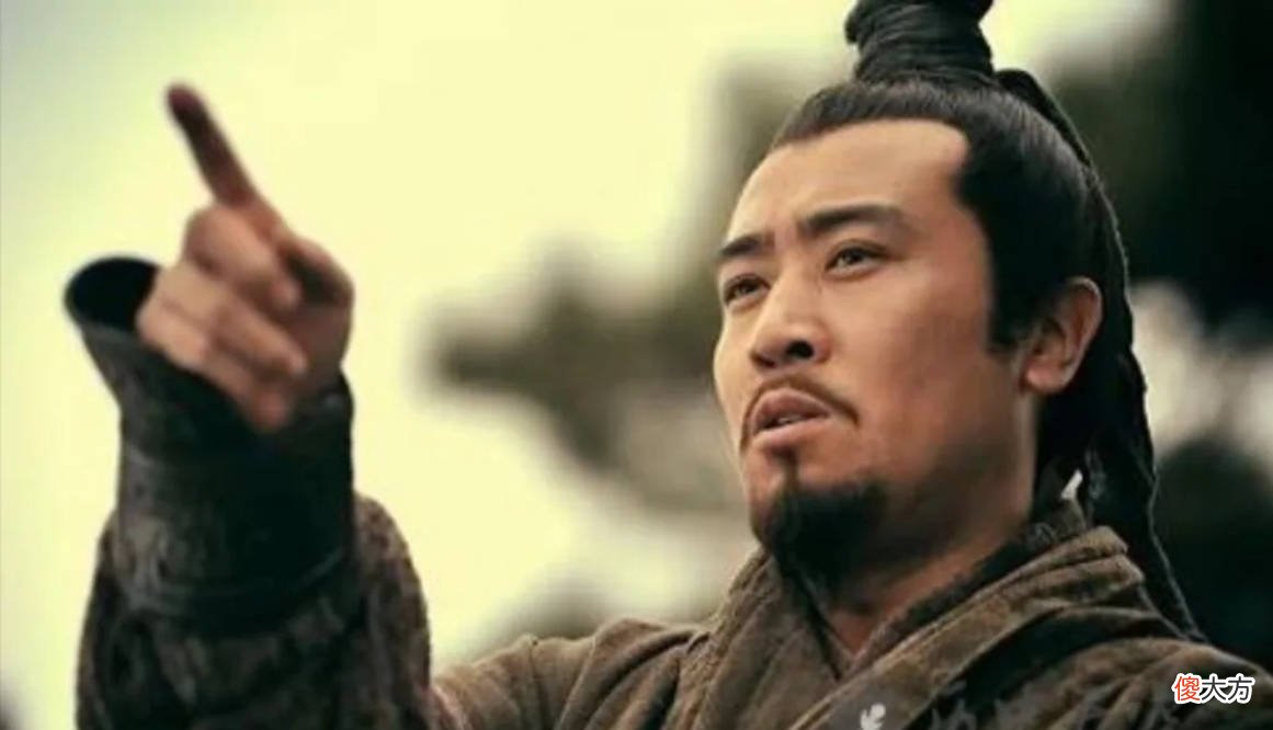 【爱历史】同样演《三国》刘备,于和伟和孙彦军放在一起看,差距就出来了