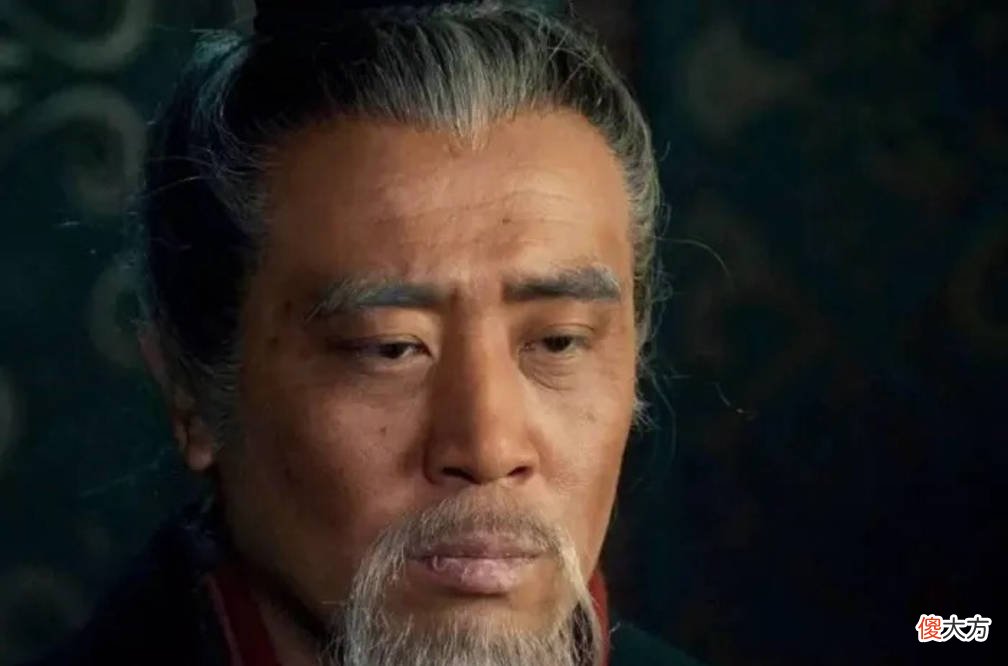 【爱历史】同样演《三国》刘备，于和伟和孙彦军放在一起看，差距就出来了