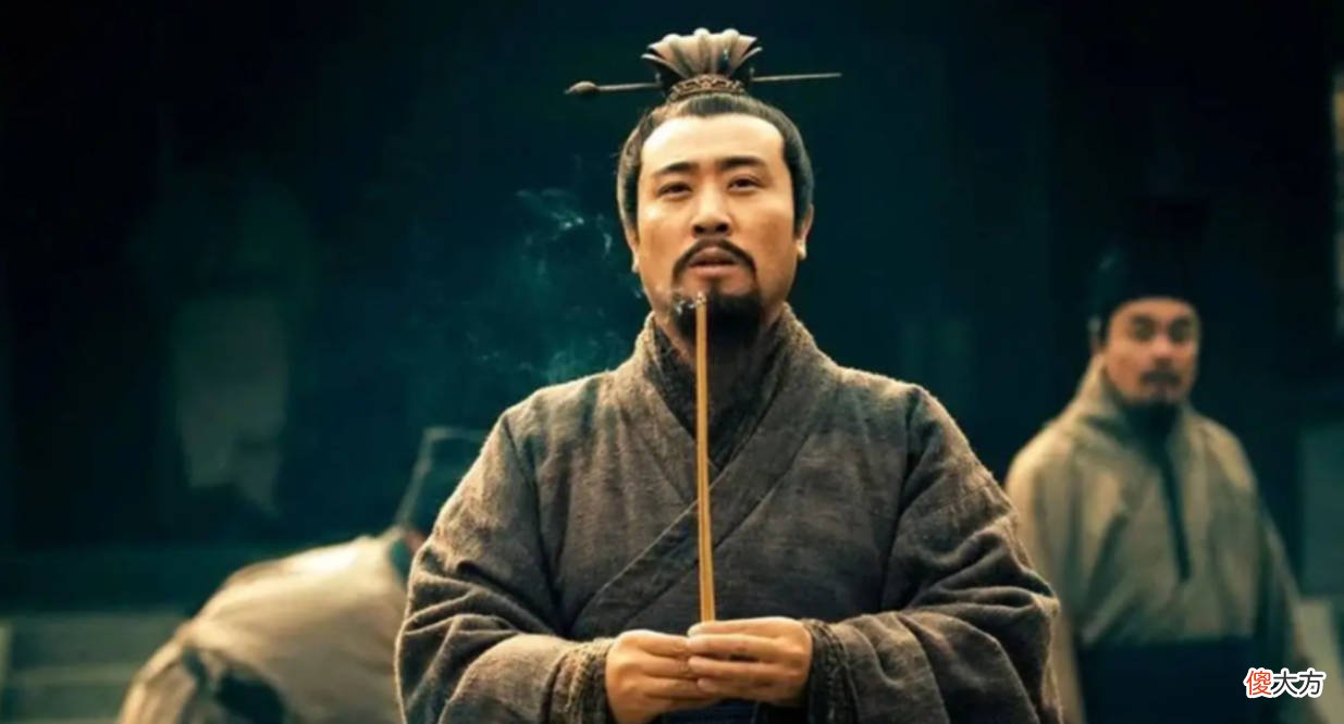 【爱历史】同样演《三国》刘备，于和伟和孙彦军放在一起看，差距就出来了
