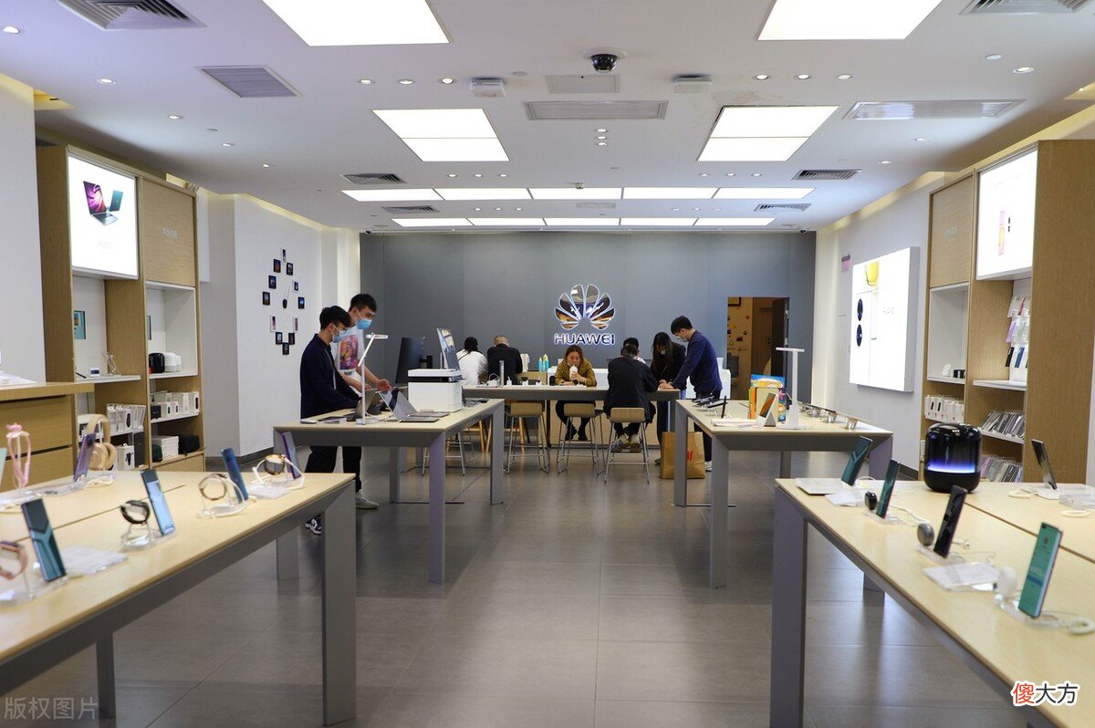 他们分别喜欢用什么品牌手机 大家都用什么牌子手机