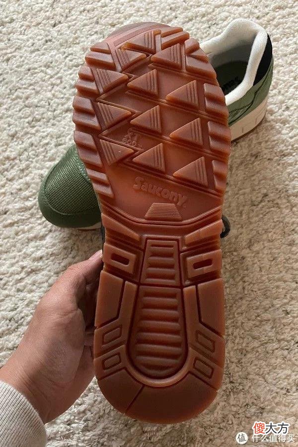 【时尚一点】Sneaker 篇一百七十一：Shadow5000/6000与2002R分享