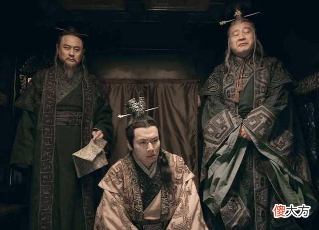 【历史故事】秦始皇手下有着30万人马的文臣武将，却毁于秦二世之手