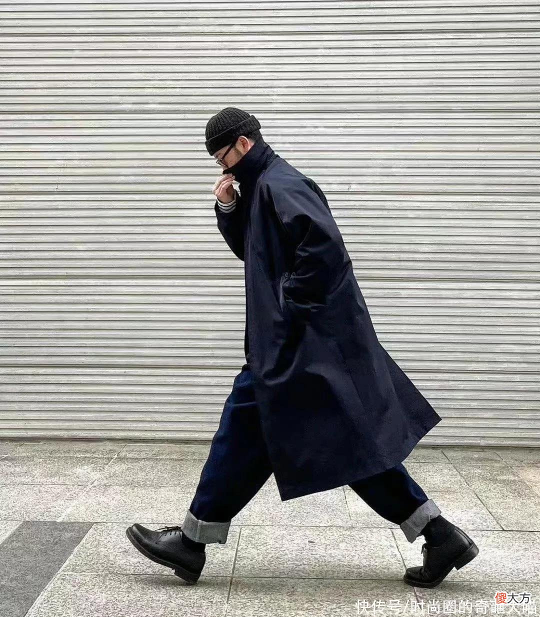 【时尚一点】韩国大叔反季节氛围感穿搭太帅气，时尚前卫修饰颜值，适合普通人