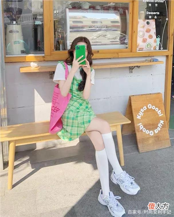 【时尚一点】学会这“3技巧+5穿法”，轻松美过路人播，减龄女生的时尚首选