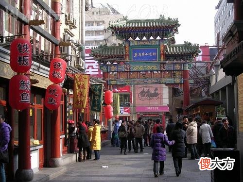 外地人眼中北京砒霜，如果是第一次喝北京豆汁，一定不要喝凉的