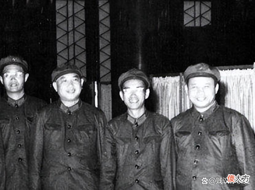 【历史故事】关锋之女关成华和王广宇的对话