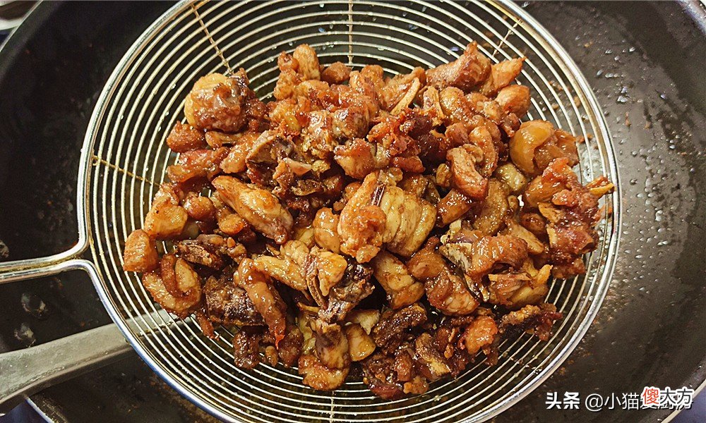饭店68元一盘的麻辣干锅鸡 干锅麻辣鸡块