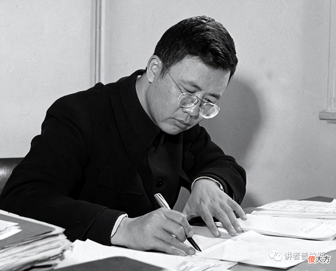 【历史故事】华罗庚说：你们不要相信外面说的数学无用，我曾用莫比乌斯函数破解了日本人的电文，换回了众多国人的生命，