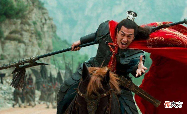 【历史故事】三国演义中，曹操为什么不让关羽出战颜良？