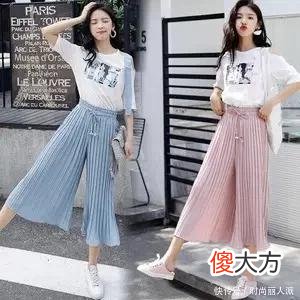 【时尚一点】夏季拒绝花哨！选择极简主义打造出美感，更好演绎霸气女王范