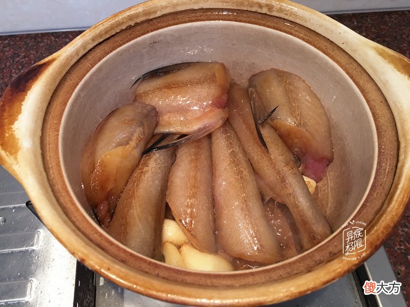 豆腐鱼好吃的做法 鱼豆腐的简单做法大全