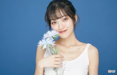 拍照手不知道怎么放 拍照时手不知道怎么放