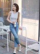【就爱时尚】夏季穿搭模板：上衣要短、下装要长，鞋子要平，时髦又显高