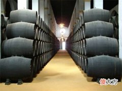 红酒买什么牌子的好 什么地方产的红酒比较好