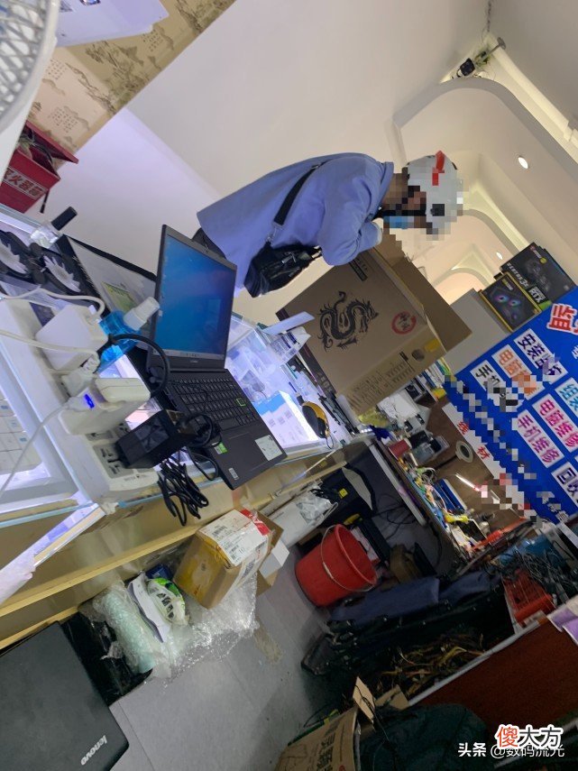 外甥考上大学，二舅就买这种配置电脑送给他，真想问你好意思吗？