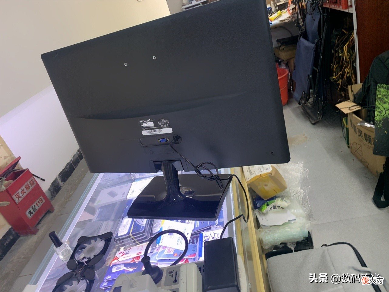 外甥考上大学，二舅就买这种配置电脑送给他，真想问你好意思吗？