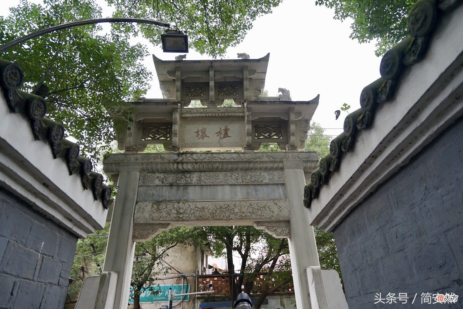 赵薇唱红的六尺巷 赵薇演唱的六尺巷
