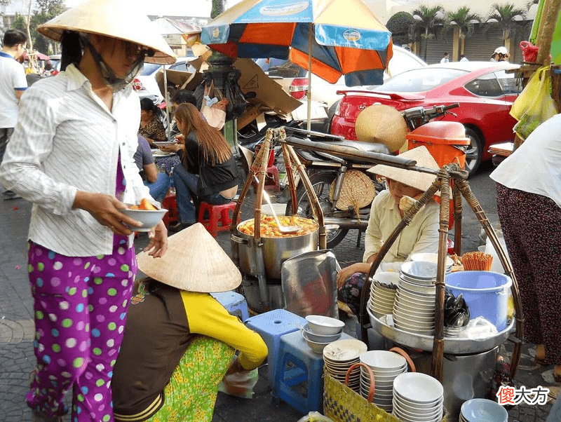 【爱历史】越南废除汉字77年写春联也是用的国语字母为何有3个汉字保留