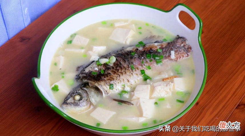 煮鲫鱼汤吃不到鱼刺 鲫鱼汤怎么做没有鱼刺