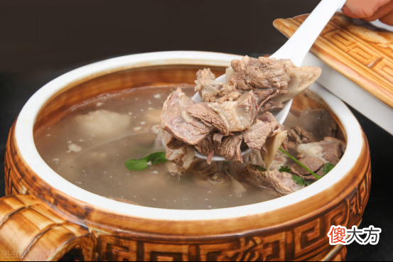 炖羊肉汤好吃做法 炖羊肉汤怎么做好喝