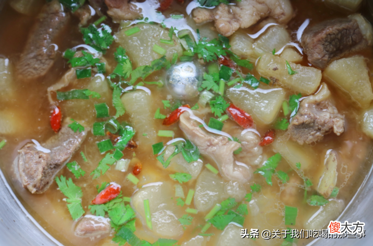 炖羊肉加太多调料 炖羊肉要加大料吗