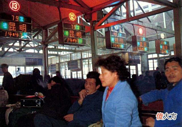 【爱历史】80年代上海老照片，这些城市老风貌、旧场景，有勾起你的回忆吗？