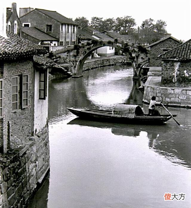 【爱历史】80年代上海老照片，这些城市老风貌、旧场景，有勾起你的回忆吗？