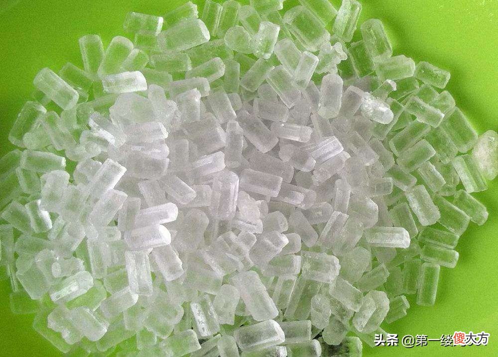 硫代硫酸钠的特性与应用 硫代硫酸钠在生活中的应用