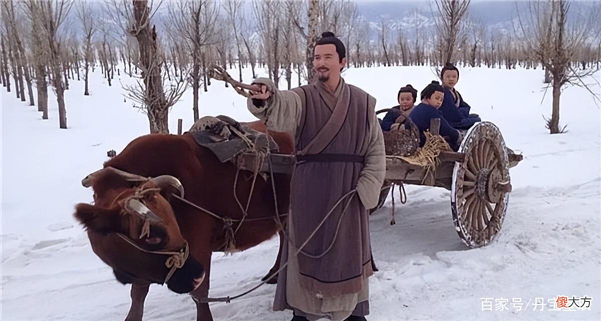 【历史故事】我国古代没有棉花，古人晚上睡觉盖什么保暖？一般现代人都买不起