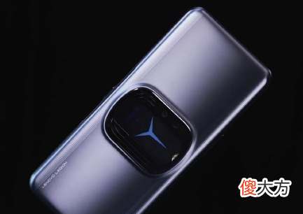高端游戏手机赔本清仓，骁龙888+18+512GB，从5999降至3499元