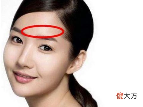 眉毛杂乱的女人面相说明了什么