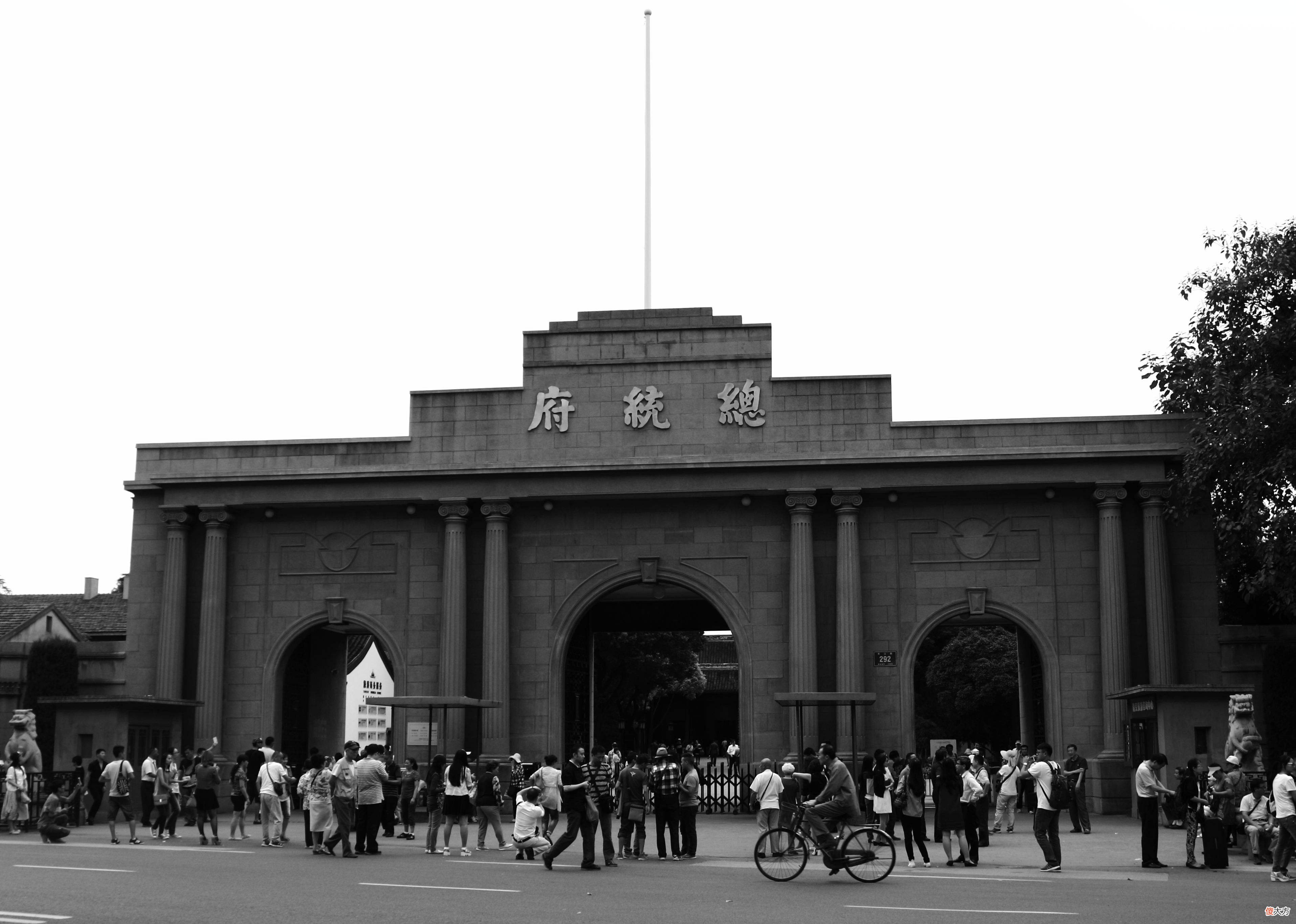 邵逸夫一生捐赠6000多座逸夫楼 邵逸夫一生捐赠3万多座逸夫楼