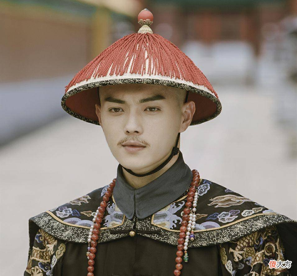 【历史故事】富察家族深受乾隆恩宠,为何会遭到嘉庆打压?都是乾隆埋下的祸根
