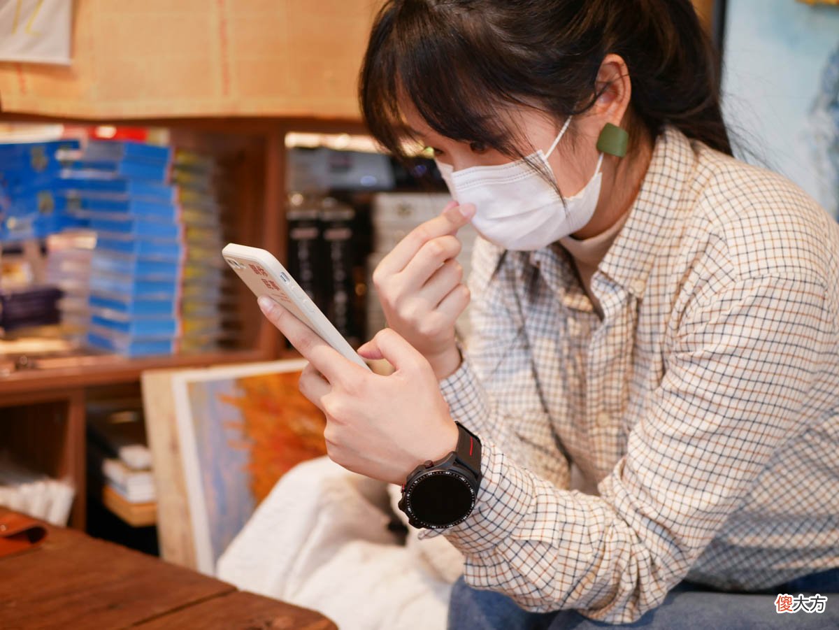 可刷抖音可打王者 孩子刷抖音打王者