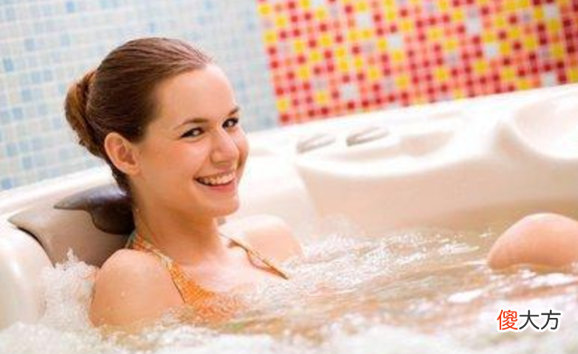 每天洗澡和一周洗一次澡的人 天天洗澡和一周洗一次澡