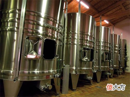 酒业加盟哪一种最好 红酒行业未来发展趋势