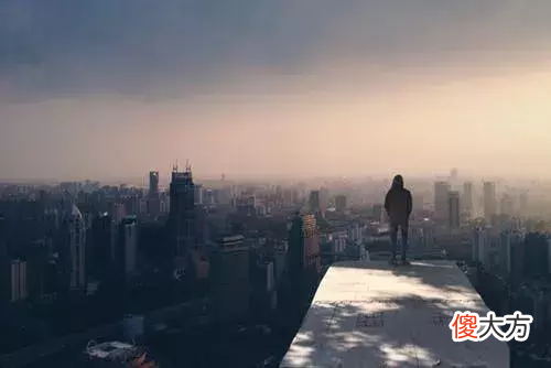 网易云里那些看一眼就流泪的评论 网易云歌词评论哪里看