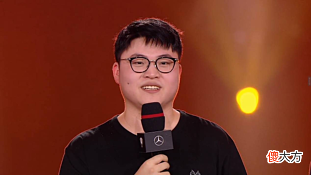 【游戏世界】LOL：Uzi爆料被证实，BLG-Icon正在连接，硬币哥给出加盟原因