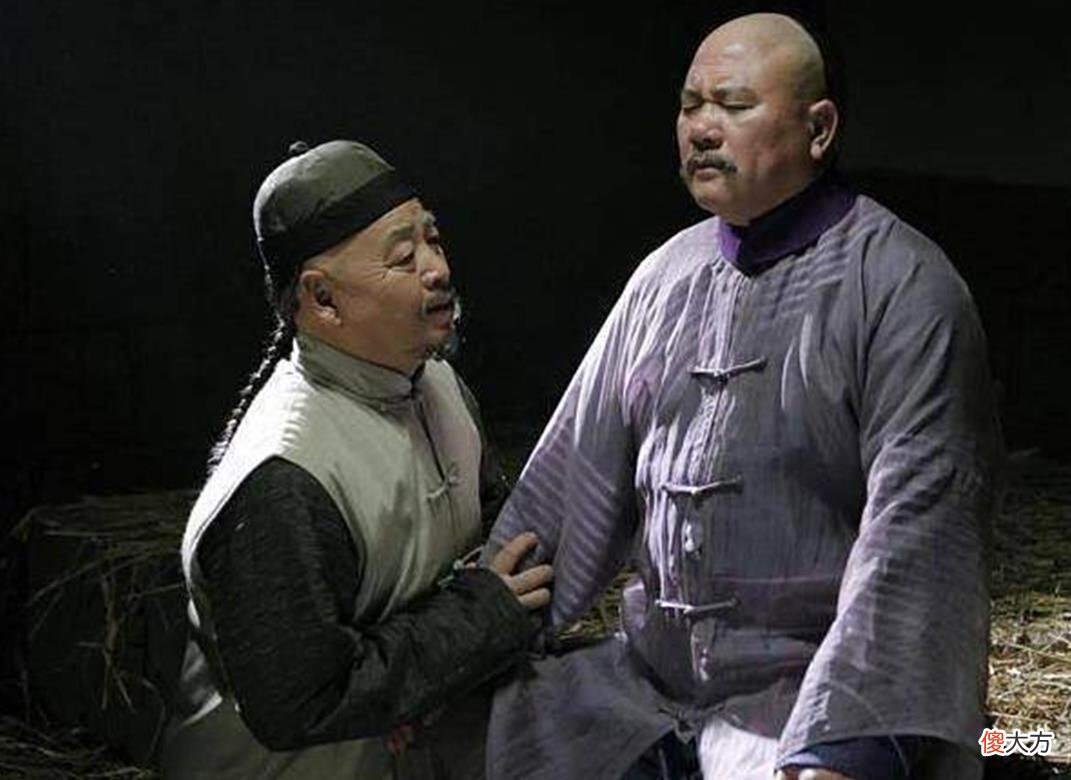 【爱历史】洪承畴投降清朝后，为何总能避开顺治时期的党争？看他后台有多硬