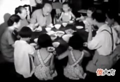 【历史故事】民国老照片:真实记录大户人家的吃饭过程,来看看吃的什么饭?