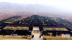 【历史故事】秦始皇陵发现40多年，为何无人敢挖？秦始皇陵中究竟埋藏了什么？