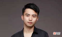 【游戏迷】敢作敢当真男人！耀扬单排冲百星失败，全程狂奔30公里