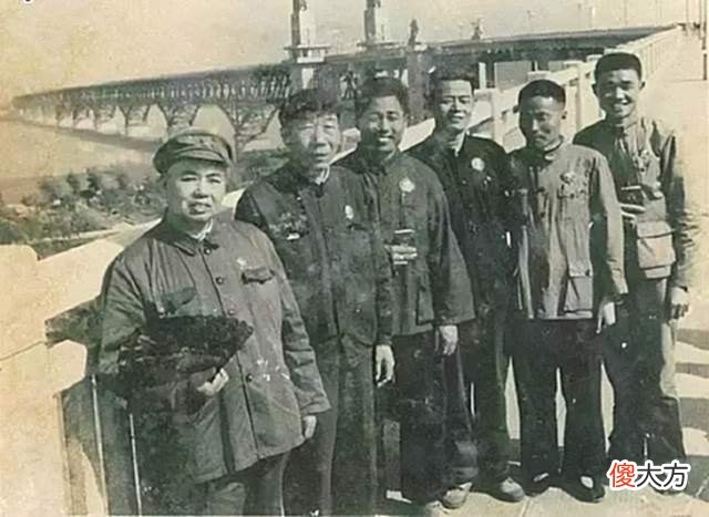 【爱历史】许桑园毕业后，被人推荐进名院，许世友：哪个想抱大腿的出的主意