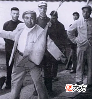 【爱历史】许桑园毕业后，被人推荐进名院，许世友：哪个想抱大腿的出的主意
