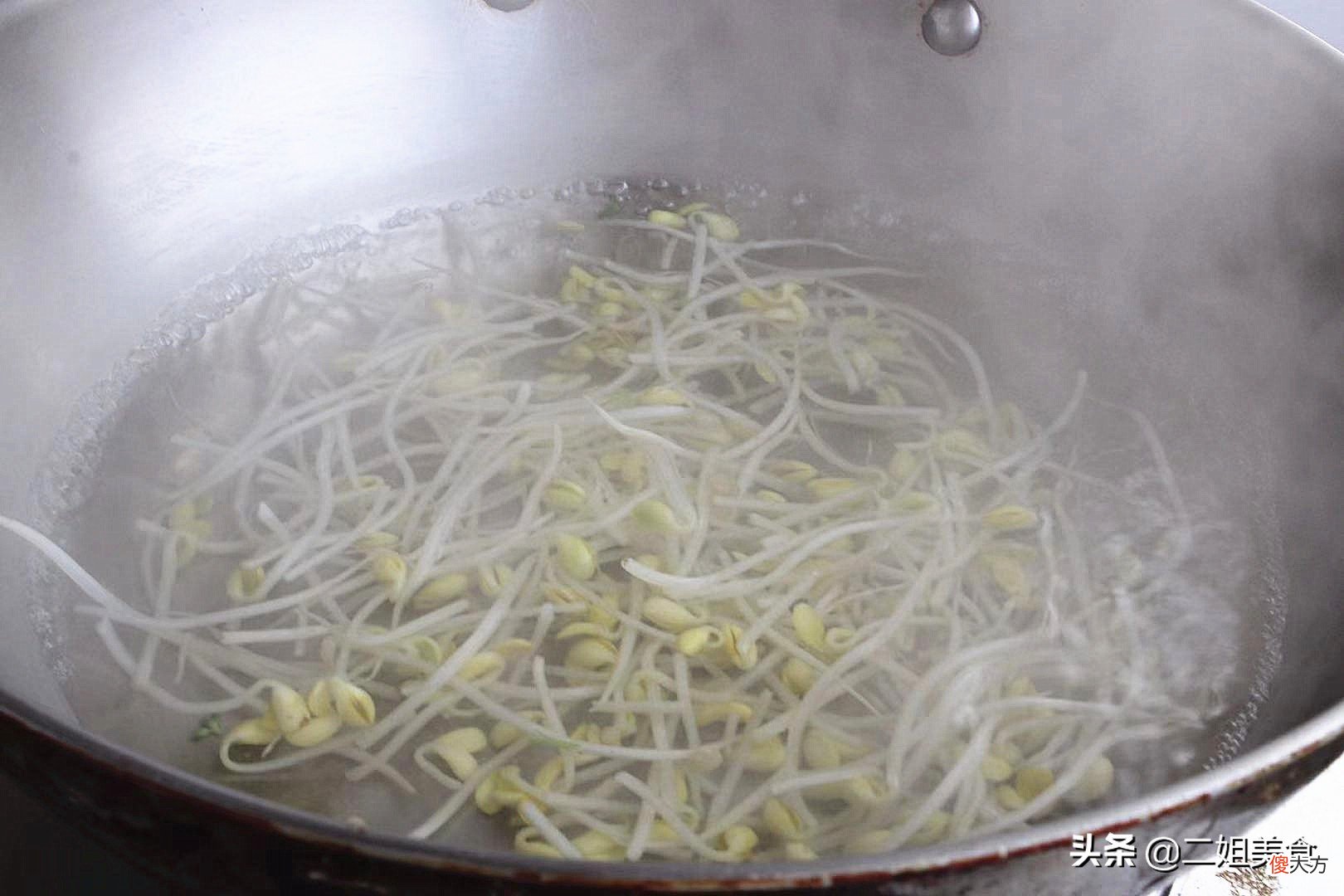炸酱面好不好吃 炸酱面真的好吃吗