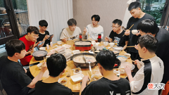 【游戏迷】XYG3-2WB,WB几乎无缘保级S组,花卷证明WB打不了中核阵容