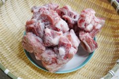 解冻猪肉和排骨 猪排骨怎么解冻